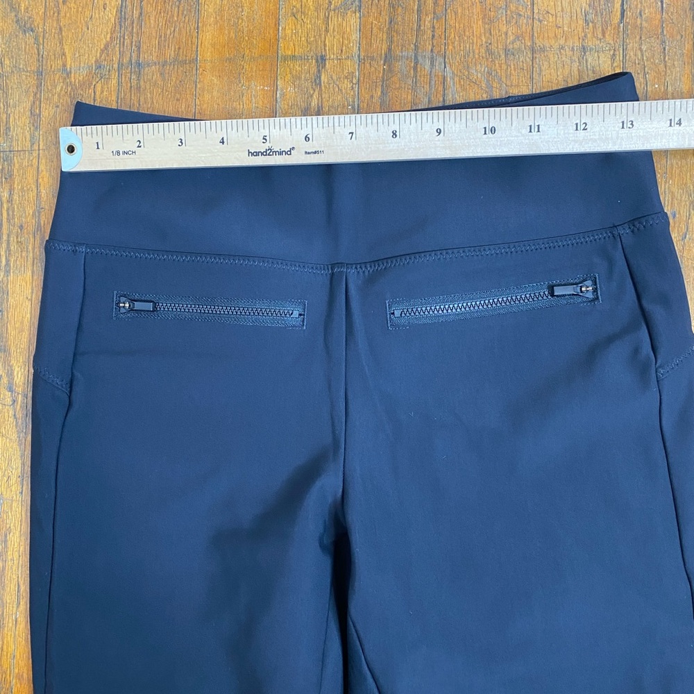 Athleta Stellar Cropped Pants Zippered Pockets Women’s Size ST Black - Picture 8 of 10